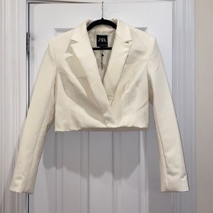 Cropped Blazer
